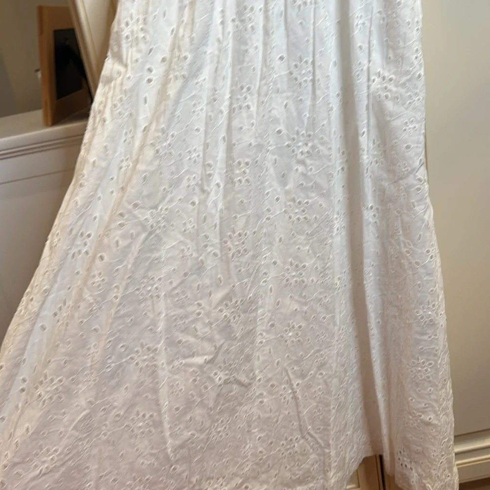 J Crew white eyelet long puff sleeve dress- fully lined- size 00 - Picture 9 of 10